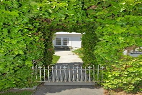 Photo of property in 1 Auburn Avenue, Upper Riccarton, Christchurch, 8041