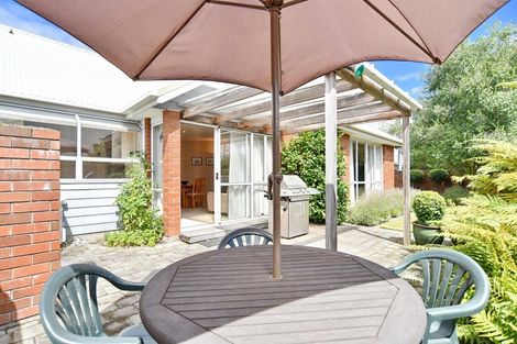 Photo of property in 158 Avonhead Road, Avonhead, Christchurch, 8042