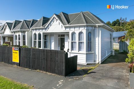 Photo of property in 3 Queens Drive, Saint Kilda, Dunedin, 9012