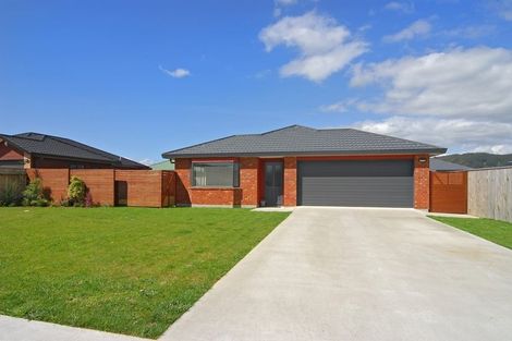 Photo of property in 13 Messines Avenue, Trentham, Upper Hutt, 5018