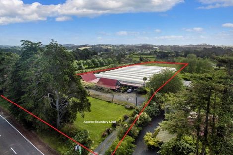 Photo of property in 108 Station Road, Kumeu, 0891