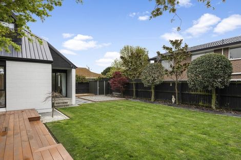 Photo of property in 9 Ringwood Place, Avonhead, Christchurch, 8042