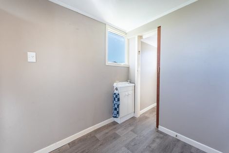 Photo of property in 35 Raymond Street, West End, Timaru, 7910