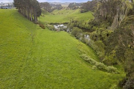 Photo of property in 201d Egmont Road, Hillsborough, New Plymouth, 4372