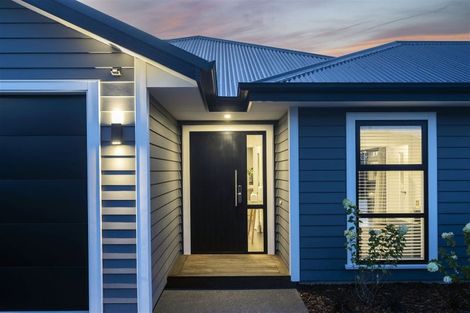 Photo of property in 219 Cavendish Road, Casebrook, Christchurch, 8051