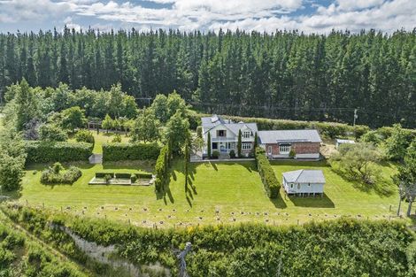 Photo of property in 301 Mount Grey Road, Loburn, Rangiora, 7472