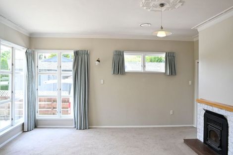 Photo of property in 128 Napier Road, Havelock North, 4130