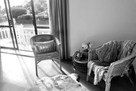 Photo of property in 10 Byrd Street, Levin, 5510