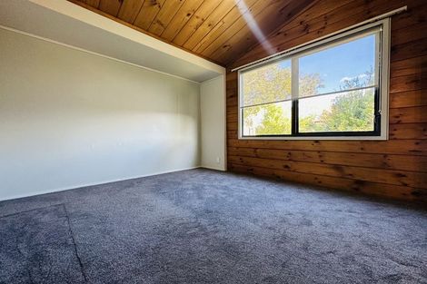 Photo of property in 11a Pendene Place, Forrest Hill, Auckland, 0620