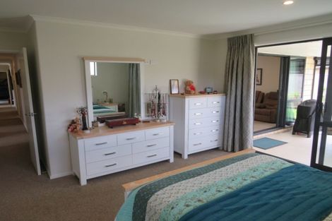 Photo of property in 46 Leeward Drive, Whitianga, 3510