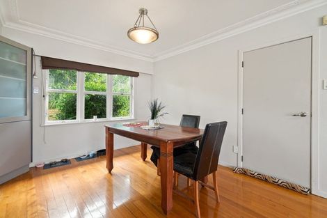 Photo of property in 11 Routly Avenue, Pukekohe, 2120