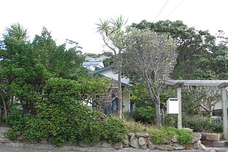 Photo of property in 6 Ferry Street, Seatoun, Wellington, 6022