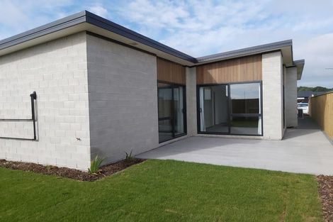 Photo of property in 19 Oakleigh Street, Woodend, 7610