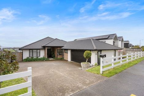 Photo of property in 106 Wainui Road, Silverdale, 0932