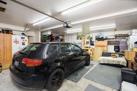 Photo of property in 58a Karina Road, Merrilands, New Plymouth, 4312