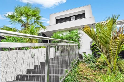 Photo of property in 133 Lake Crescent, Hamilton Lake, Hamilton, 3204