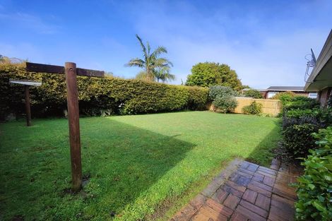 Photo of property in 32 Colum Place, Bucklands Beach, Auckland, 2014
