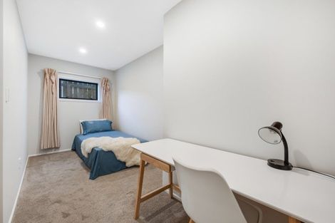 Photo of property in 159 Clovelly Road, Bucklands Beach, Auckland, 2012