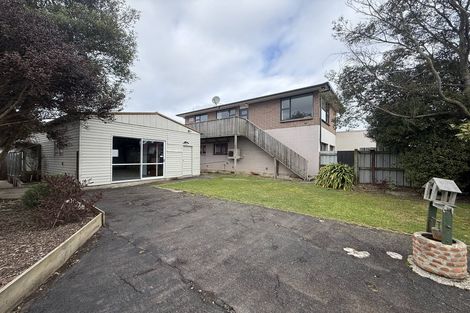 Photo of property in 2a Brooklyn Street, Green Island, Dunedin, 9018