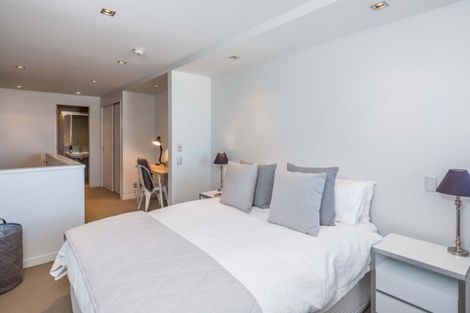 Photo of property in Monument Apartments, 7h/245 Wakefield Street, Te Aro, Wellington, 6011
