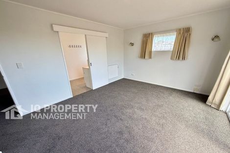 Photo of property in 1/452 Don Buck Road, Massey, Auckland, 0614