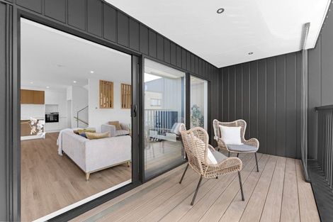 Photo of property in 2 Irwin Lane, Windsor Park, 0632