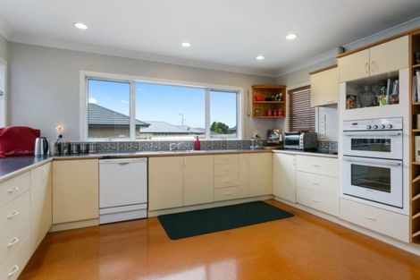 Photo of property in 213 Thornton Road, Cambridge, 3434