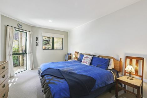 Photo of property in 18a Lucknow Terrace, Khandallah, Wellington, 6035