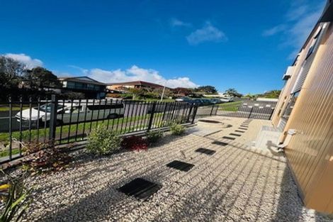 Photo of property in 1/40 Mark Edward Drive, Half Moon Bay, Auckland, 2012