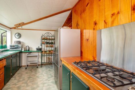 Photo of property in 5 Kirkpatrick Street, Kohukohu, 0491