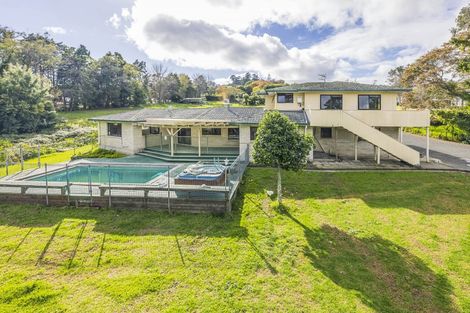 Photo of property in 32 Gracechurch Drive, Flat Bush, Auckland, 2016
