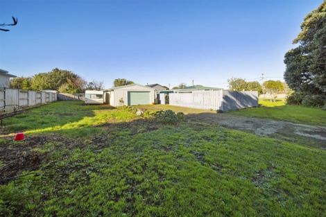 Photo of property in 26 Hira Street, Ohawe, Hawera, 4671