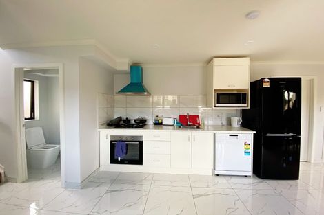 Photo of property in 1/105 Knighton Road, Hillcrest, Hamilton, 3216