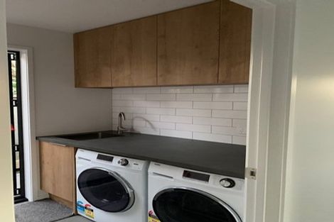 Photo of property in 9 Lyn Street, Lynmouth, New Plymouth, 4310