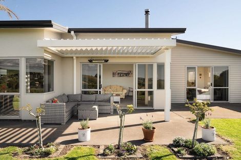 Photo of property in 30 Maggie Place, Ohauiti, Tauranga, 3112
