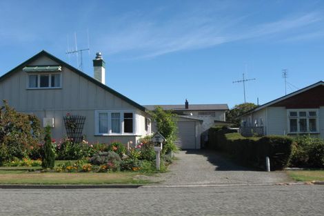 Photo of property in 22 Taylor Street, Geraldine, 7930