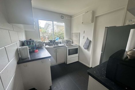 Photo of property in 1/12 Wood Street, Wallaceville, Upper Hutt, 5018