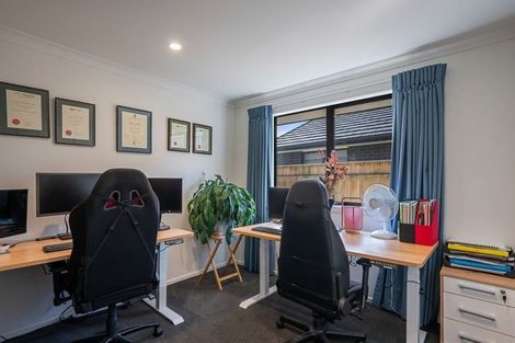 Photo of property in 79a Hinemoa Street, Levin, 5510