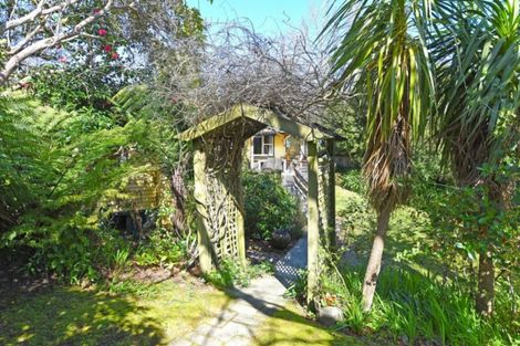 Photo of property in 2a Pempsey Street, Silverstream, Upper Hutt, 5019