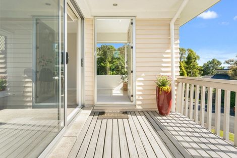 Photo of property in 2/67 Brigantine Drive, Beach Haven, Auckland, 0626