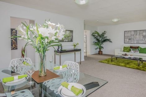 Photo of property in 2/1357 Dominion Extension, Mount Roskill, Auckland, 1041