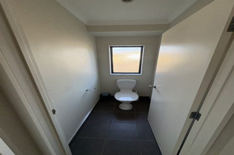 Photo of property in 29 Cityview Place, Massey, Auckland, 0614