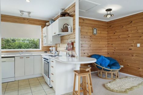 Photo of property in 14a County Road, Torbay, Auckland, 0630