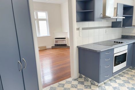 Photo of property in 335 Adelaide Road, Newtown, Wellington, 6021