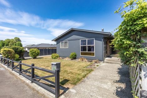 Photo of property in 12 Dublin Street, Dannevirke, 4930