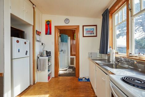 Photo of property in 16 Beach Road, Kaikoura, 7300