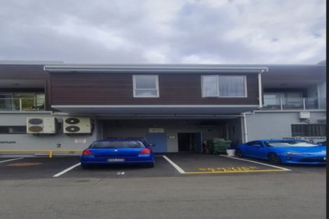 Photo of property in 154 Main Street, Upper Hutt Central, Upper Hutt, 5018