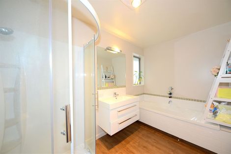 Photo of property in 9 Conie Glen Lane, Broomfield, Christchurch, 8042