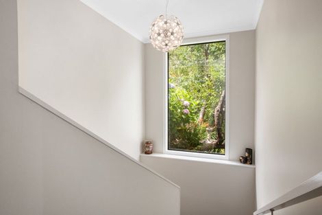 Photo of property in 3/84 Mana Esplanade, Paremata, Porirua, 5026