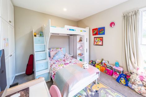 Photo of property in 5 Shanaway Close, Halswell, Christchurch, 8025